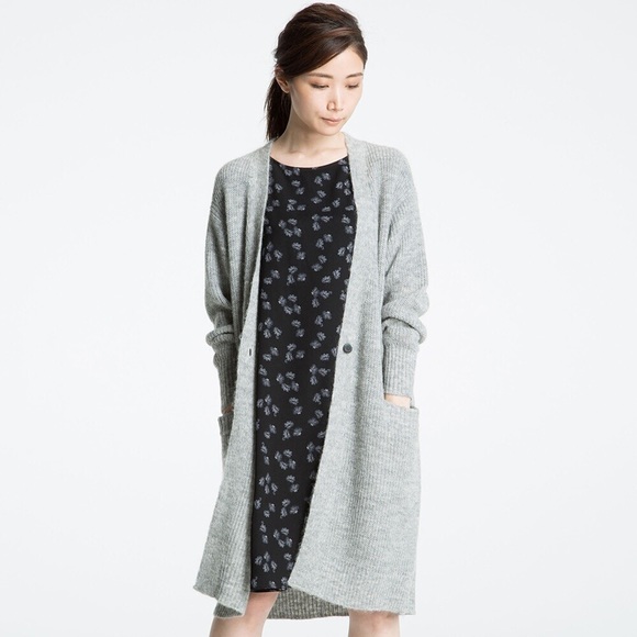 uniqlo long sweater